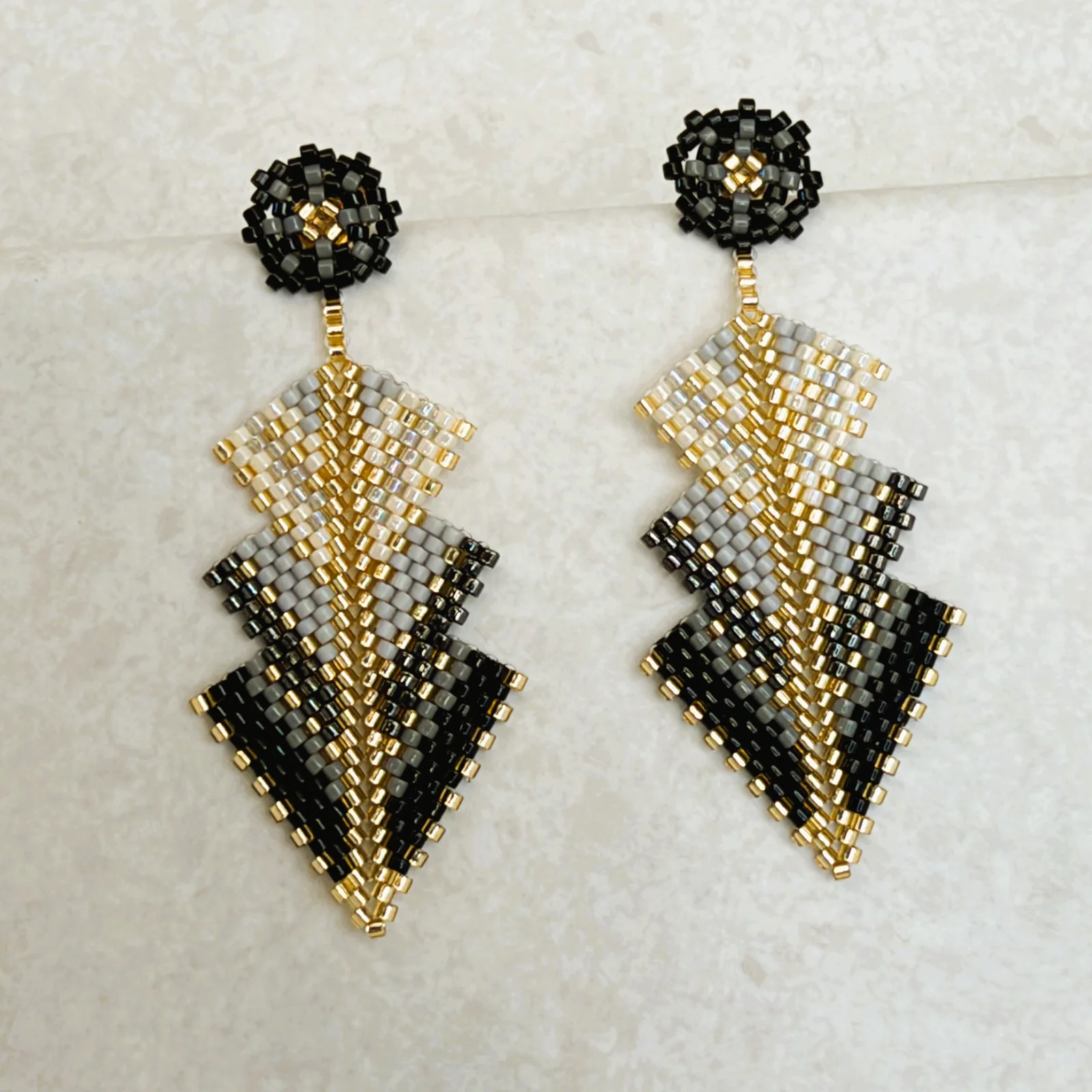 Aretes Miyuki L